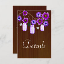 Mörka rustika lila blommiga murar detaljer