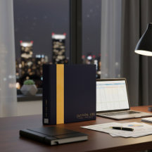 Mörkblå och guld personlig bindemapp med namn och