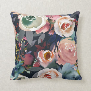 Mörkblå och rosablommiga akvarellblommor chic kudde