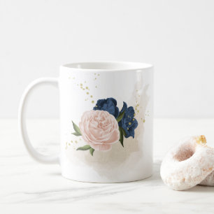 mörkblå och rosablommiga gröna blad kaffemugg