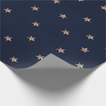 Mörkblå och roséguld glitterstjärnor stjärnklart presentpapper<br><div class="desc">specialdesignat presentpapper</div>