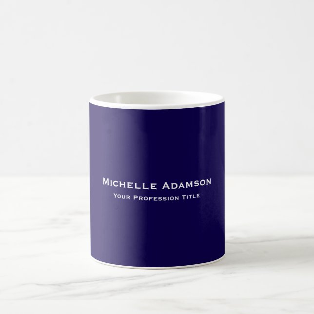 Mörkblå professionell enfaldig modern kaffemugg (Center)