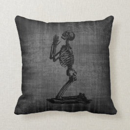 Mörkt be skelett- gotiskt kudder kudde