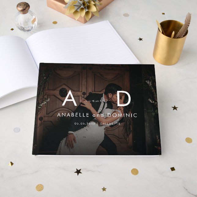 Mörkt bleknande foto och monogram elegant svart br gästböcker (Framsida Öppen)