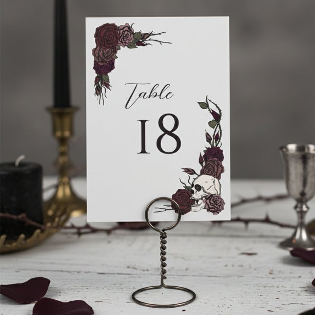 Mörkt Blommigt Dödskalle Gotiskt Bröllops Bordnumm Bordsnummer (Gothic Wedding Table Number Cards for Halloween, Hallowedding Party. Botanical Dark Floral Skull )