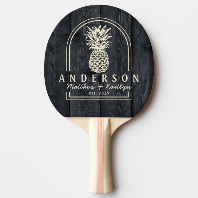 Mörkt Bränt Trä Ananas Bröllopsbåge & Namn Pingisracket (Framsidan)