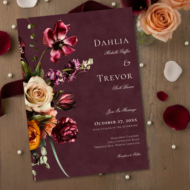 Mörkt Elegant Höstblommigt Burgunder Röd Bröllop Inbjudningar (Dark Elegant Autumn Floral Burgundy Wedding Invitation)
