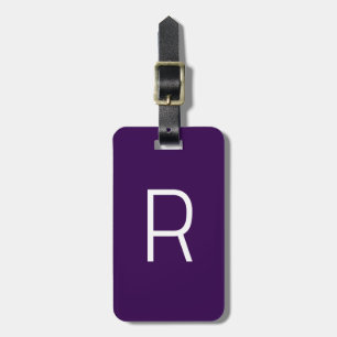Mörkt lila monogram initialt namn present födelsed bagagebricka