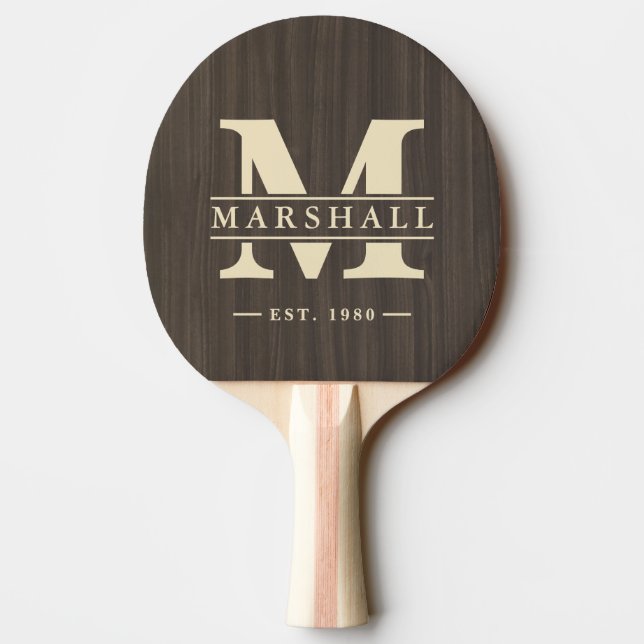 Mörkt Modernt Trä Monogram & Namn Overlay Pingisracket (Baksidan)
