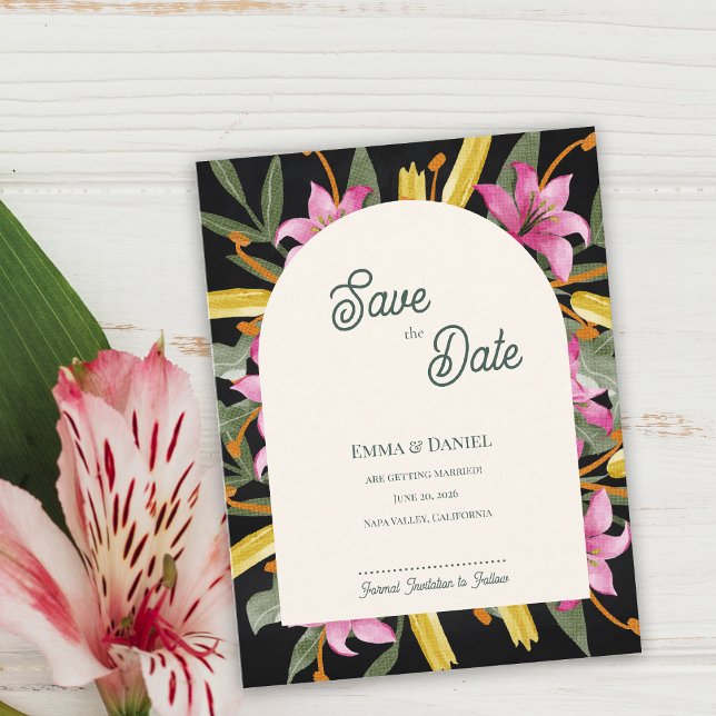 Mörkt rosafärgad lilja välvd förlovningskarta meddelande vykort (Dark Blush Pink Lily Arched Save the Date | Botanical Floral Arch Evening Wedding Announcement)