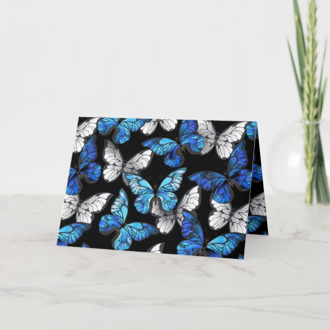 Mörkt sömlöst mönster med blå fjärilar Morpho Inbjudan (Framsida)