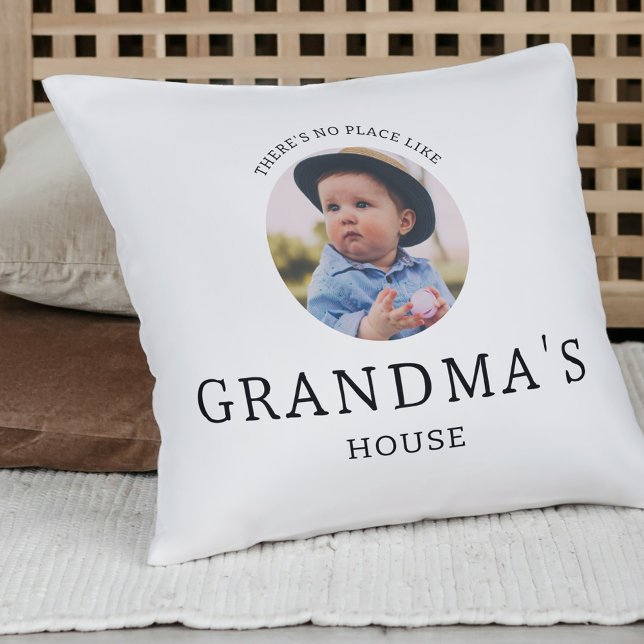 Mormas House Keepsaké Black and White Photo Kudde (Grandma's House Keepsake Black and White Photo Throw Pillow)