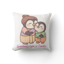 Mormas Kärlek är timodig | Cute Penguin Pillow