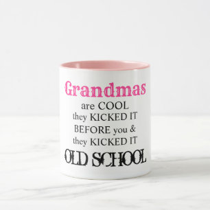 Mormor är coola och old school roliga citat. mugg