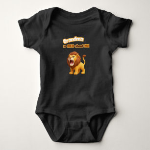 Mormor är GALEN i MIG T Shirt