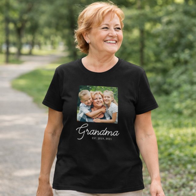 Mormor etablerade manusfoto t shirt (Skapare uppladdad)