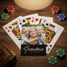 Mormor etablerade modernt manusfoto