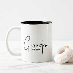 Mormor etablerade ny farfarpresent Två-Tonad mugg