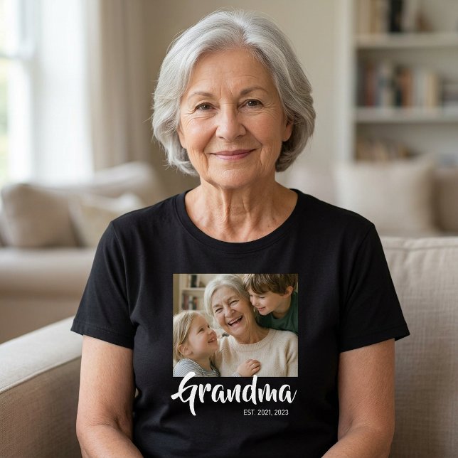 Mormor Etablerade Skript Foto T Shirt (Grandma Established Script Photo T-Shirt)