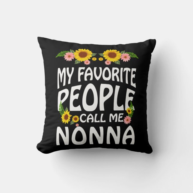 Mormor Gåva Mina Favoritpersoner Kallar Mig Nonna Kudde (Framsida)