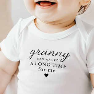 Mormor har väntat Baby Body Overall Present T Shirt