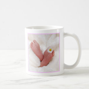 Mormor i väntande meddelande för rosababyfot kaffemugg