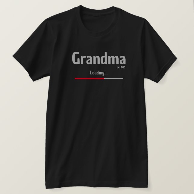 Mormor lastar skjortan. t shirt (Design framsida)