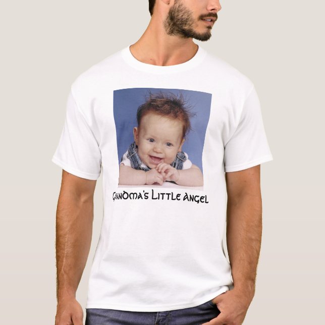 Mormor lite ängel tee shirt (Framsida)