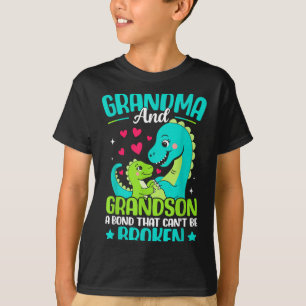 Mormor och barnbarn En oväntad vänskap D T Shirt