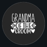 Mormor på Groom Tees Bröllop Gift Bachelorett Runt Klistermärke<br><div class="desc">Mormor från Bröllop-partiet Groom Tees Gift Bachelorette</div>