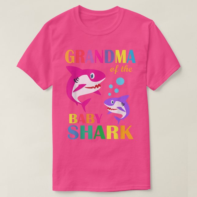 Mormor på Hajhaj i Baby T Shirt (Design framsida)