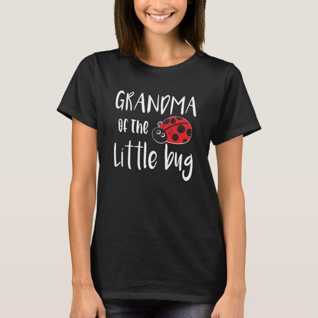 Mormor på lilla Kryp Cute Ladybug Baby Shower T Shirt (Framsida)