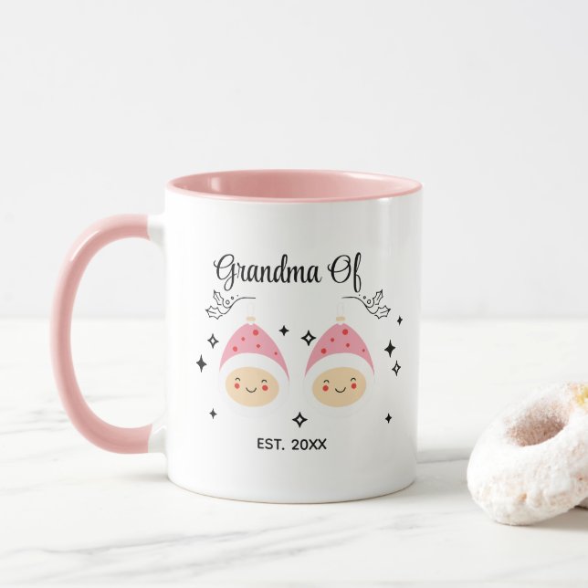Mormor på tvillingflickor, etablerade | Rosa och v Mugg (Med munk)