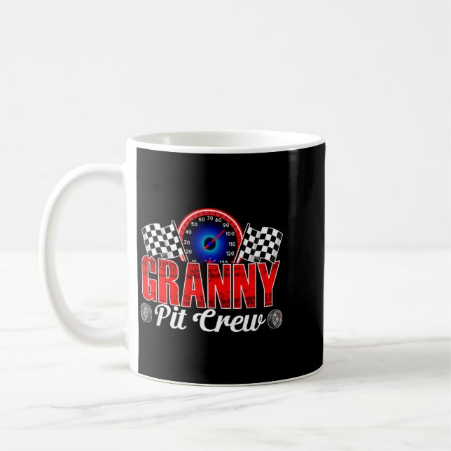 Mormor Pit Crew Racing Familj Tävlingsbil Födelsed Kaffemugg (Vänster)