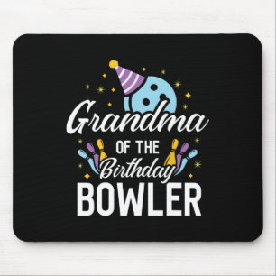 Mormor till födelsedagsbowlaren Bowlingfestmatchen Musmatta