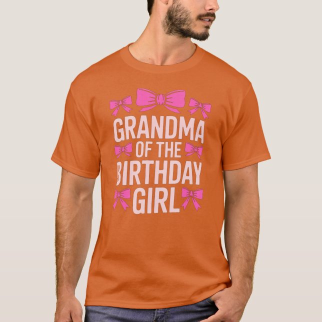 Mormor till födelsedagsflickan Rosa båge Söt Match T Shirt (Framsida)