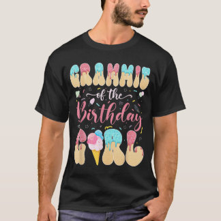 Mormor till födelsedagsflickan söt glassdropp t shirt