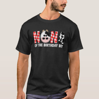 Mormor till födelsedagsflickans ko på gården T-shi T Shirt