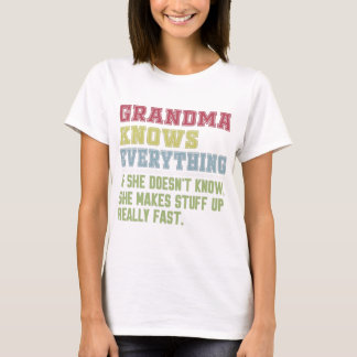 Mormor vet allt t shirt