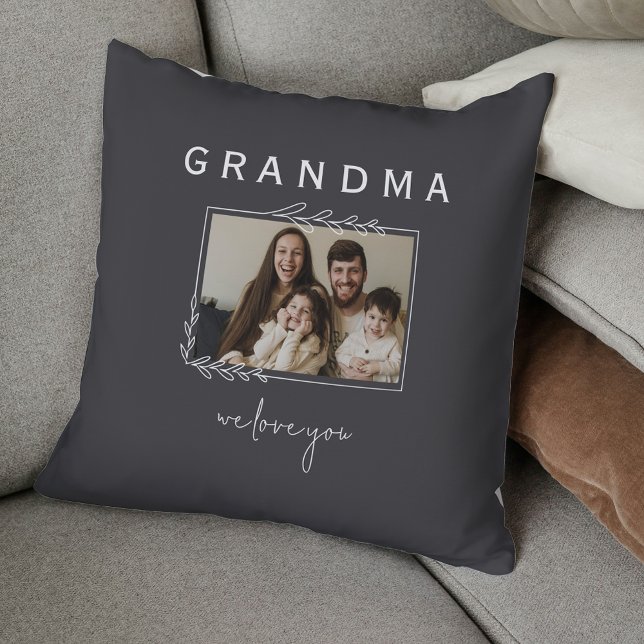 Mormor vi älskar dig lantlig blomsterfoto kudde (Grandma We Love You Rustic Floral Photo Throw Pillow
)