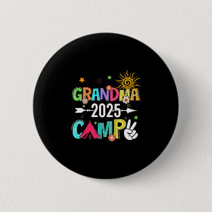 Mormors läger 2025 Familjesemester Sommar camping Knapp