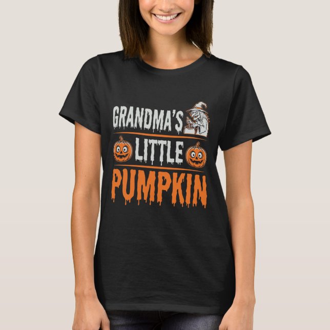 Mormors lilla pumpa Halloween-häxdesign T Shirt (Framsida)