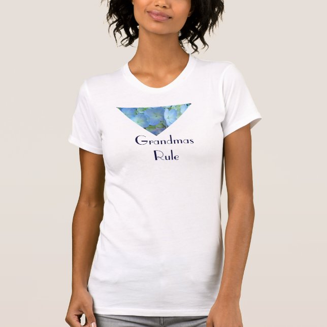 Mormors regel T-shirt Blå blommande hortensior (Framsida)