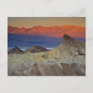 Mornings första ljus på Zabriskie Point och Vykort