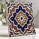 Moroccan Star Medallion Cobalt Blue Terracotta Kakelplatta<br><div class="desc">Ta med den marockanska designens livliga skönhet till ditt hem med den här fantastiska keramiska plattan. Utformningen har en intrikat stjärnig medallion mönster i koboltblå, terracotta röd och grå gult som skapar ett djärvt och exotiskt utseende. Den här plattan är perfekt för att lägga till en liten bit av det...</div>
