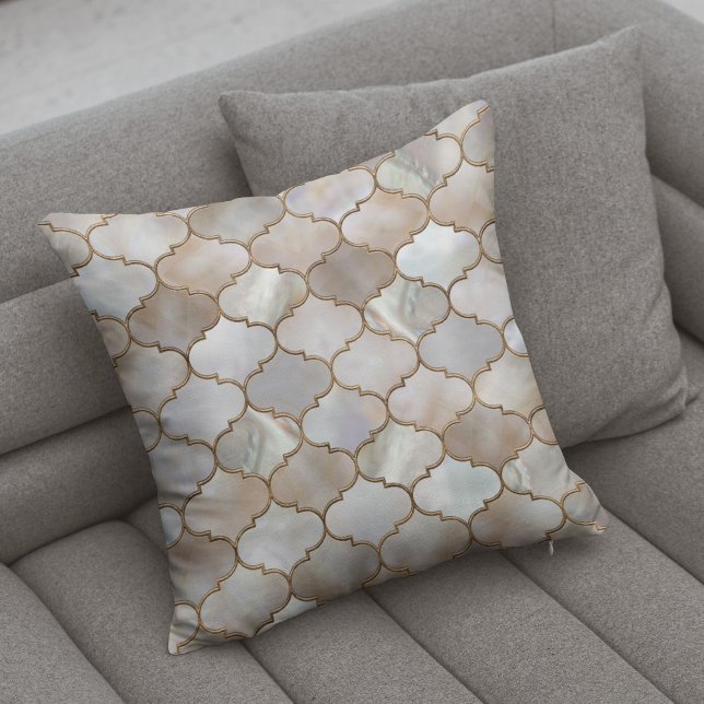Moroccan trellis Pearl och Guld Kudde (Skapare uppladdad)