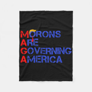 Moronerna regerar Amerika 2024 Fleecefilt