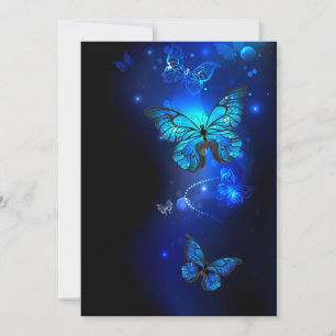 Morpho Butterfly i Mörkens bakgrund Kort