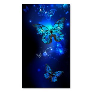Morpho Butterfly i Mörkens bakgrund Magnetiska Visitkort