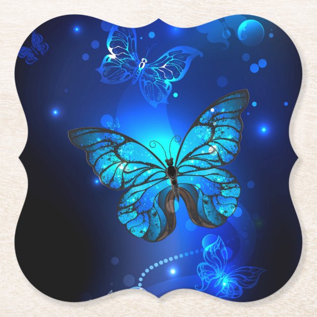 Morpho Butterfly i Mörkens bakgrund Underlägg Papper (Framsida)